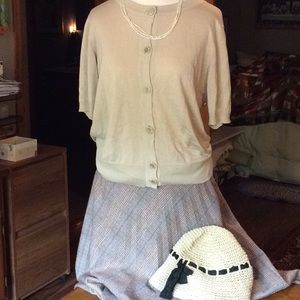 🍄 New York & Co. Short Sleeved Sweater